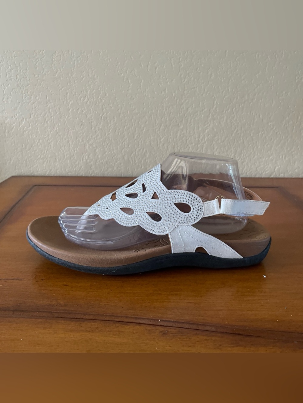 Rockport Ridge Sling Womens Sandals Sz 10 White Silver Bling Leather Laser Cut - Picture 2 of 14